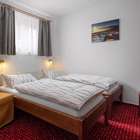 U Komarku Špindlerŭv Mlýn Buitenkant foto