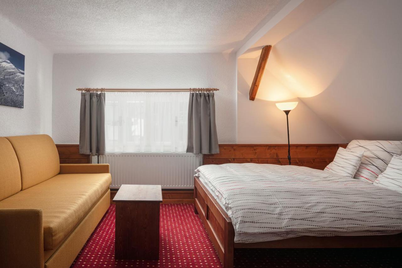 U Komarku Špindlerŭv Mlýn Buitenkant foto